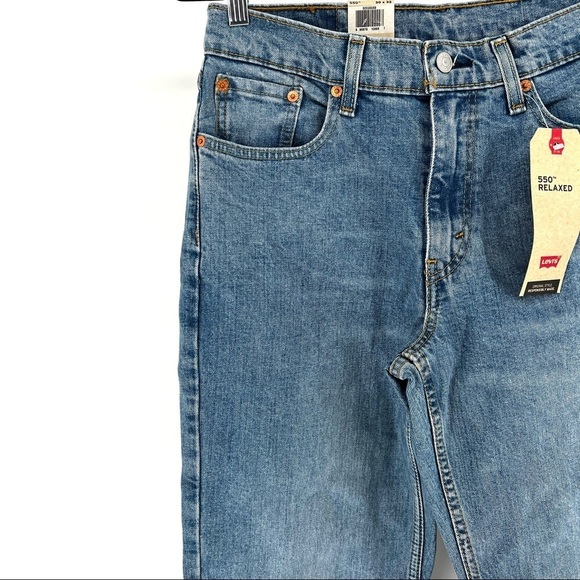 Levi Men's 550 Relaxed Fit Tapered Leg Jeans - Picture 3 of 8